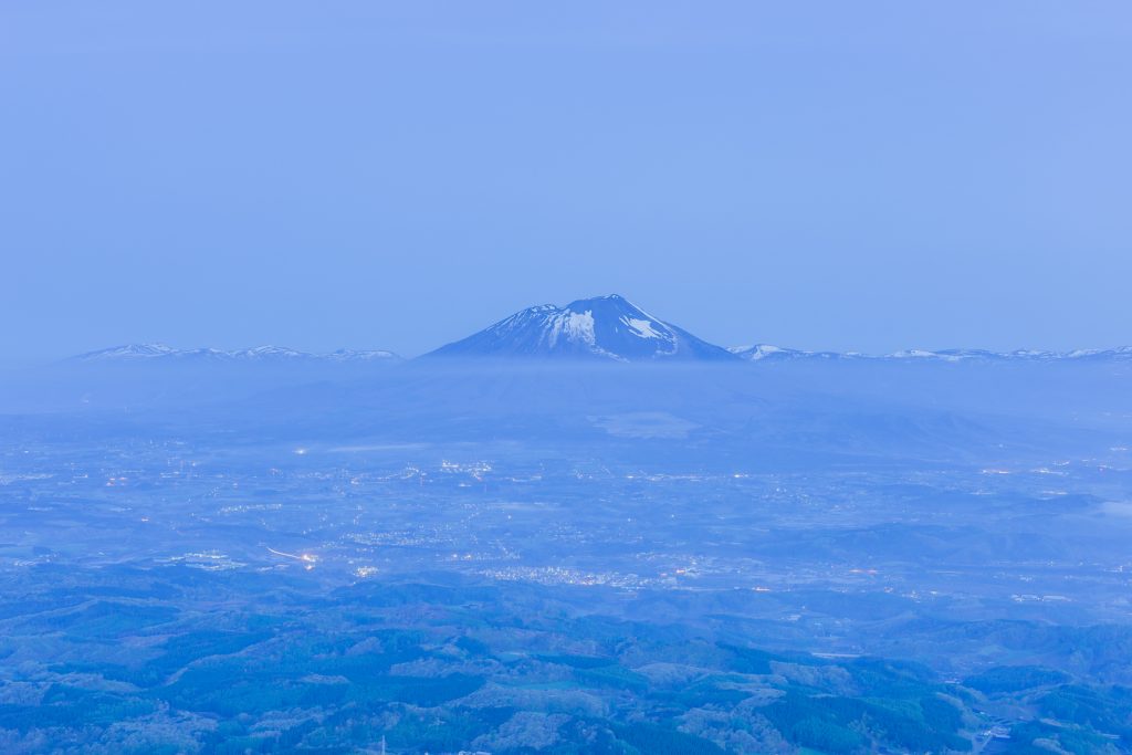 姫神山登山